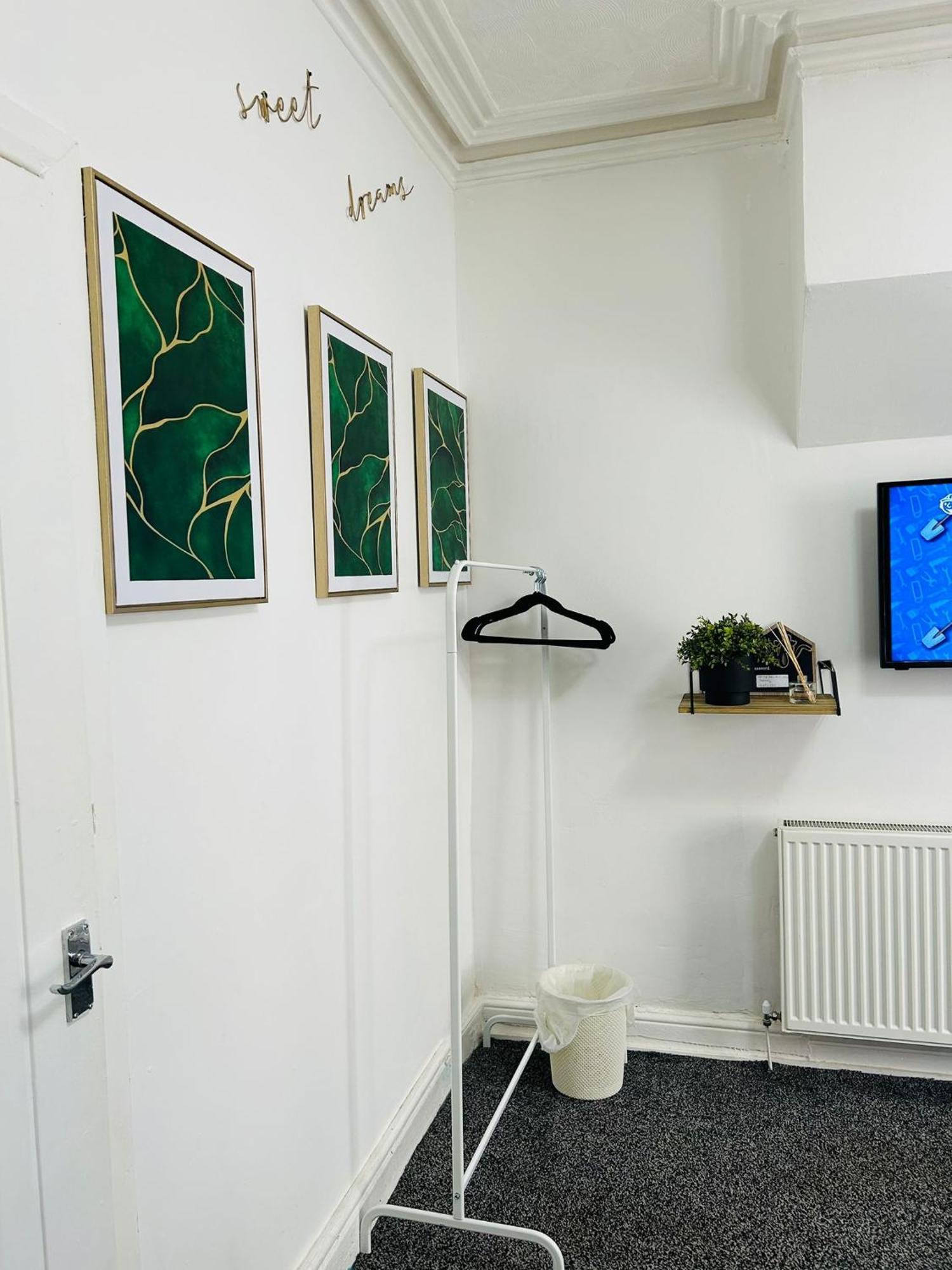 Tropical Heaven By Luxe * Blackpool